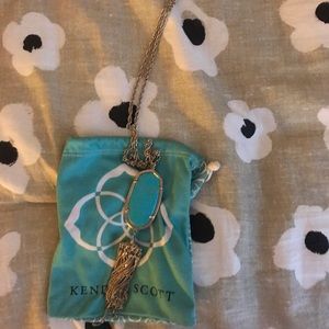 Kendra Scott necklace